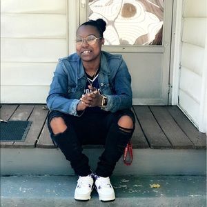 Meet your Posher, Jamise