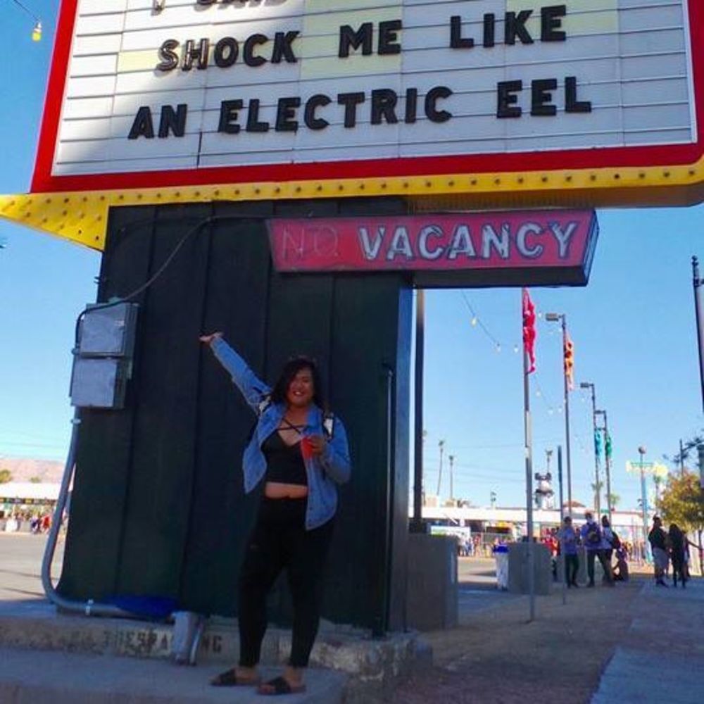 Meet your Posher, Maxine