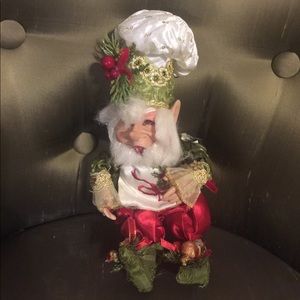 Mark Robert’s Christmas Kitchen Elf