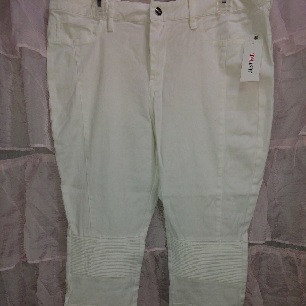 NWT Just Fab white moto leggings size 22