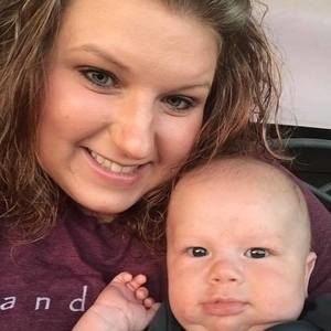 Meet your Posher, Casey