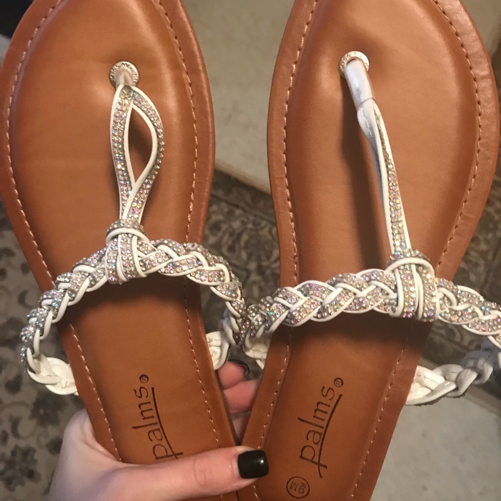 Women’s sandals