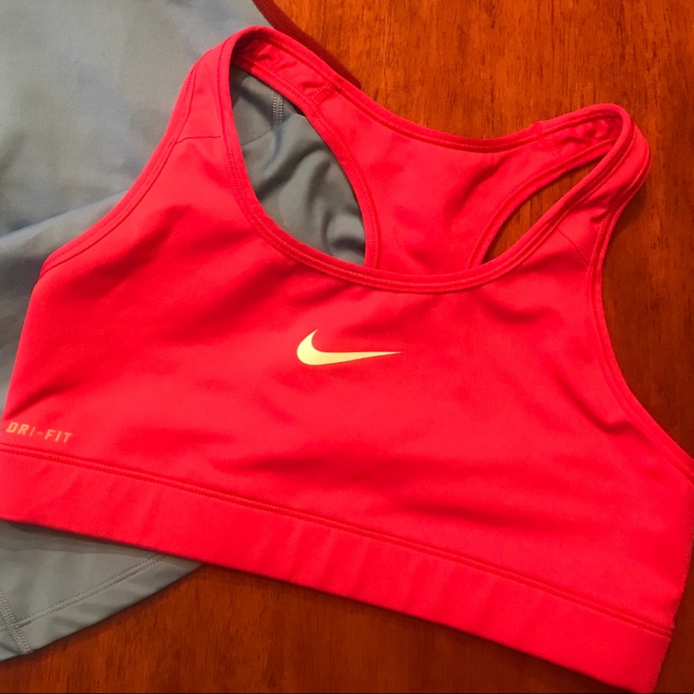 Nike sports bra