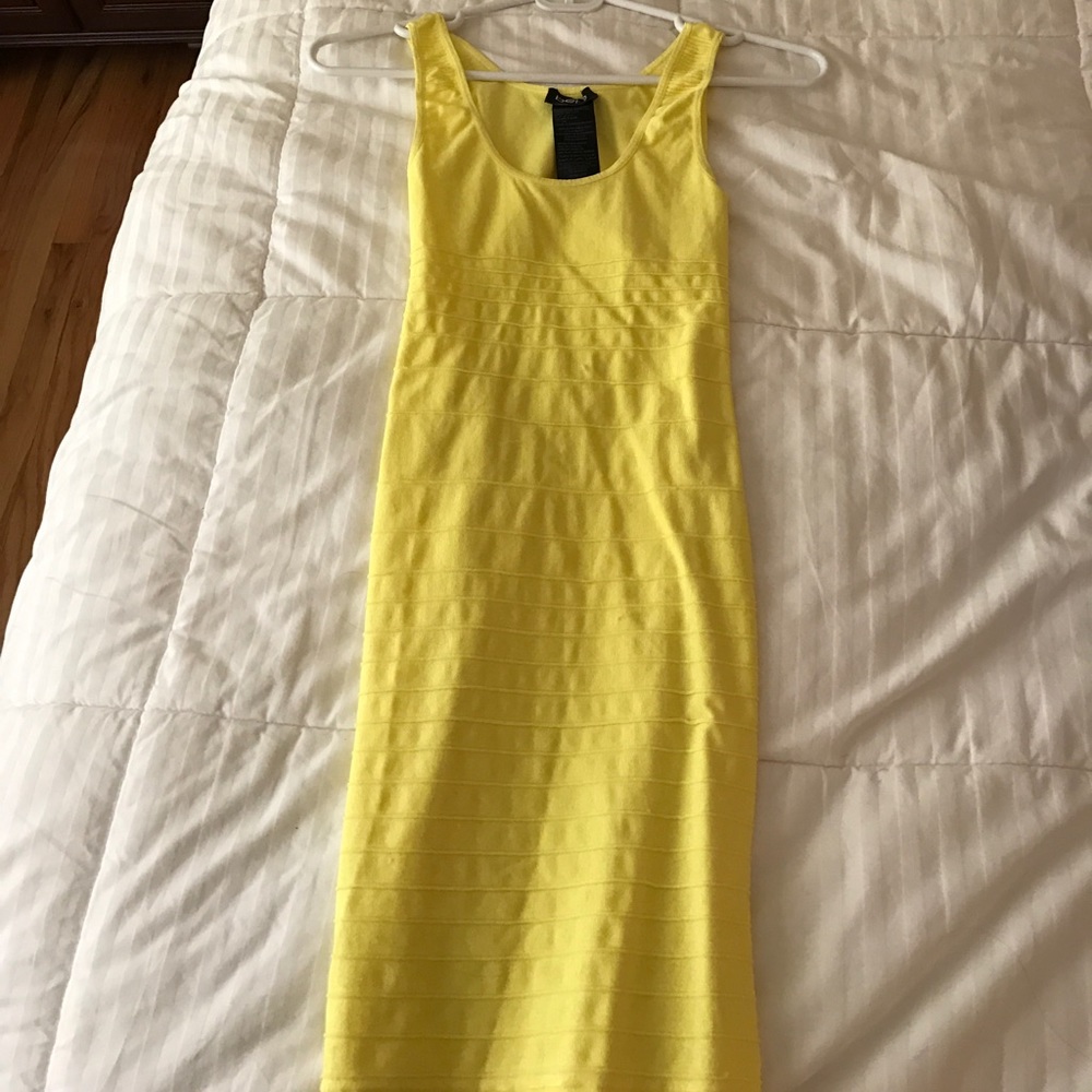 Bebe yellow bodycon dress size small