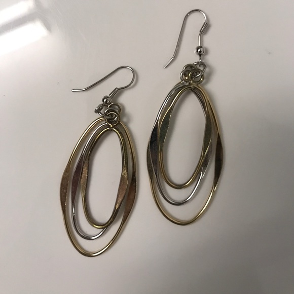 Jewelry - Oval Hoop Earrings