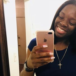 Meet your Posher, Mesha