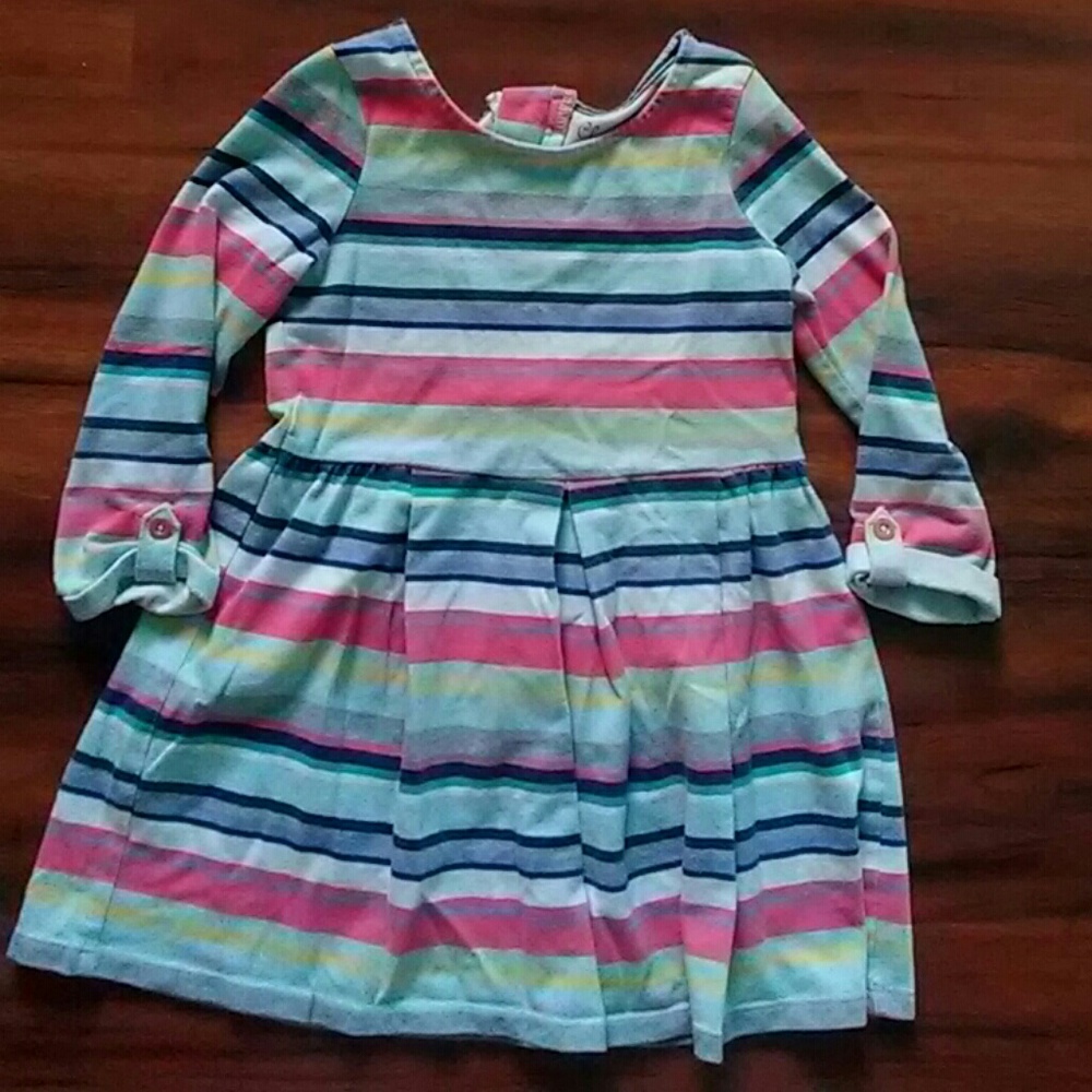 Girl's dress