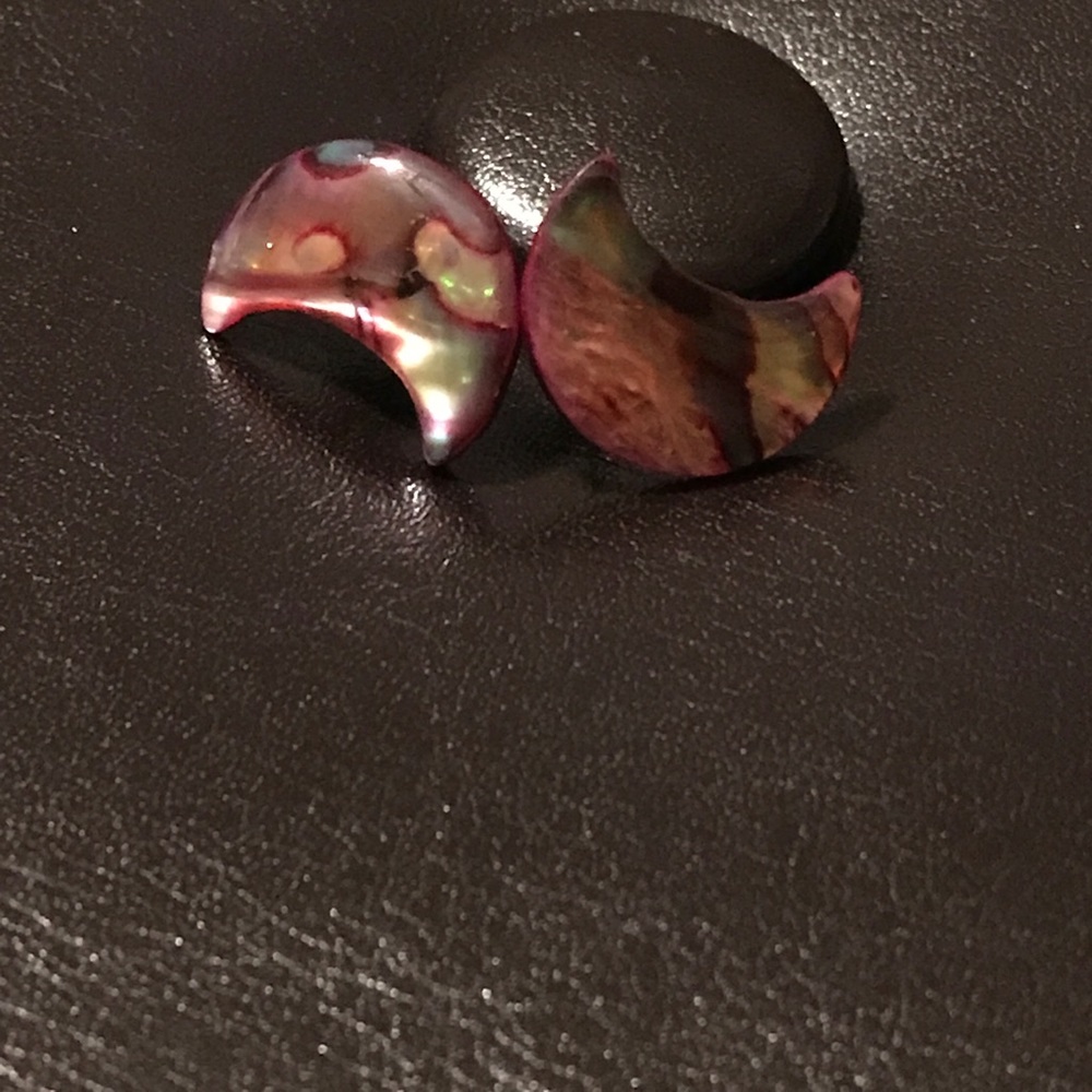 Earrings - Picture 2 of 3