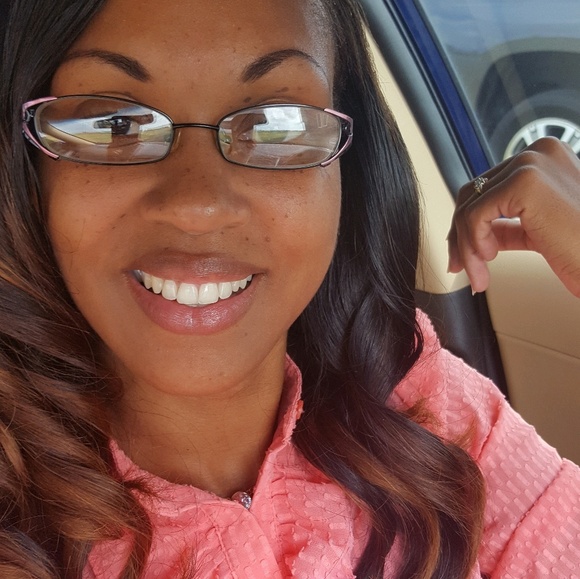 Meet your Posher, Jada - Picture 1 of 1