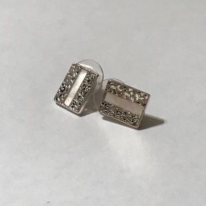 Silver tone and white shell