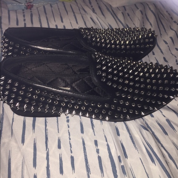 Steve Madden Slip on studded