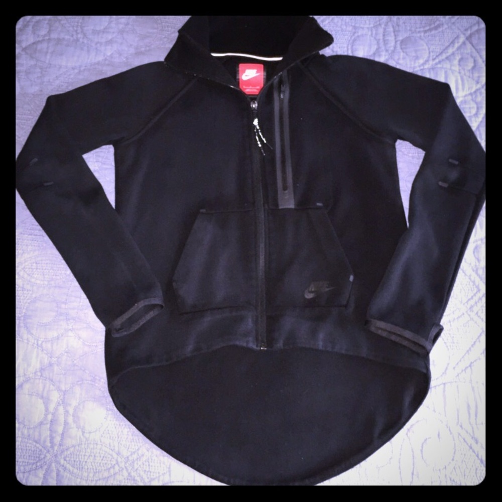 Black nike moto cape tech jacket