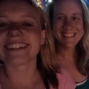 Meet your Posher, Cara