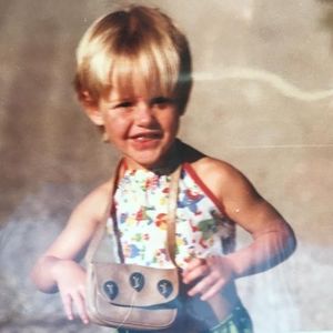 Meet your Posher, Flossie