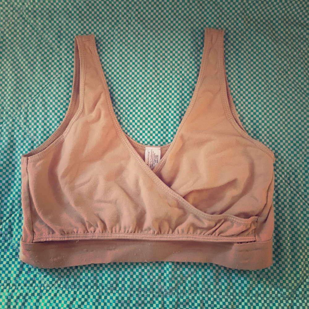 Rumina Hands-Free Pumping Bra — Nursing Bra