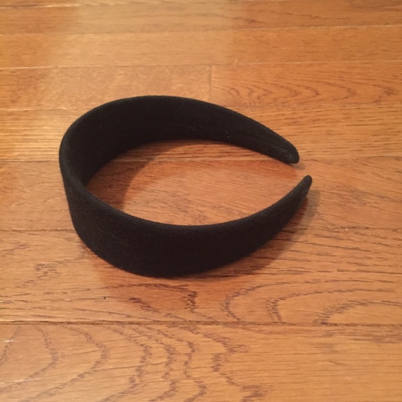 Lacoste Black Pique Headband - Picture 3 of 4