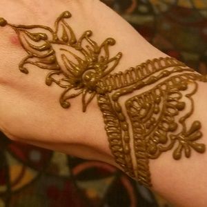 Meet your Posher, Farah