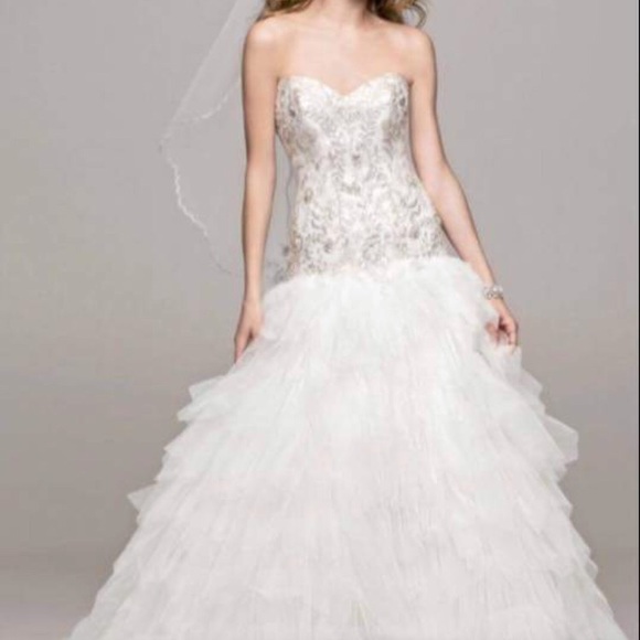 David Bridal 6P wedding dress - Picture 2 of 2