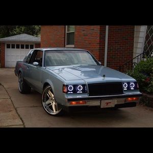 Meet your Posher, Kevin