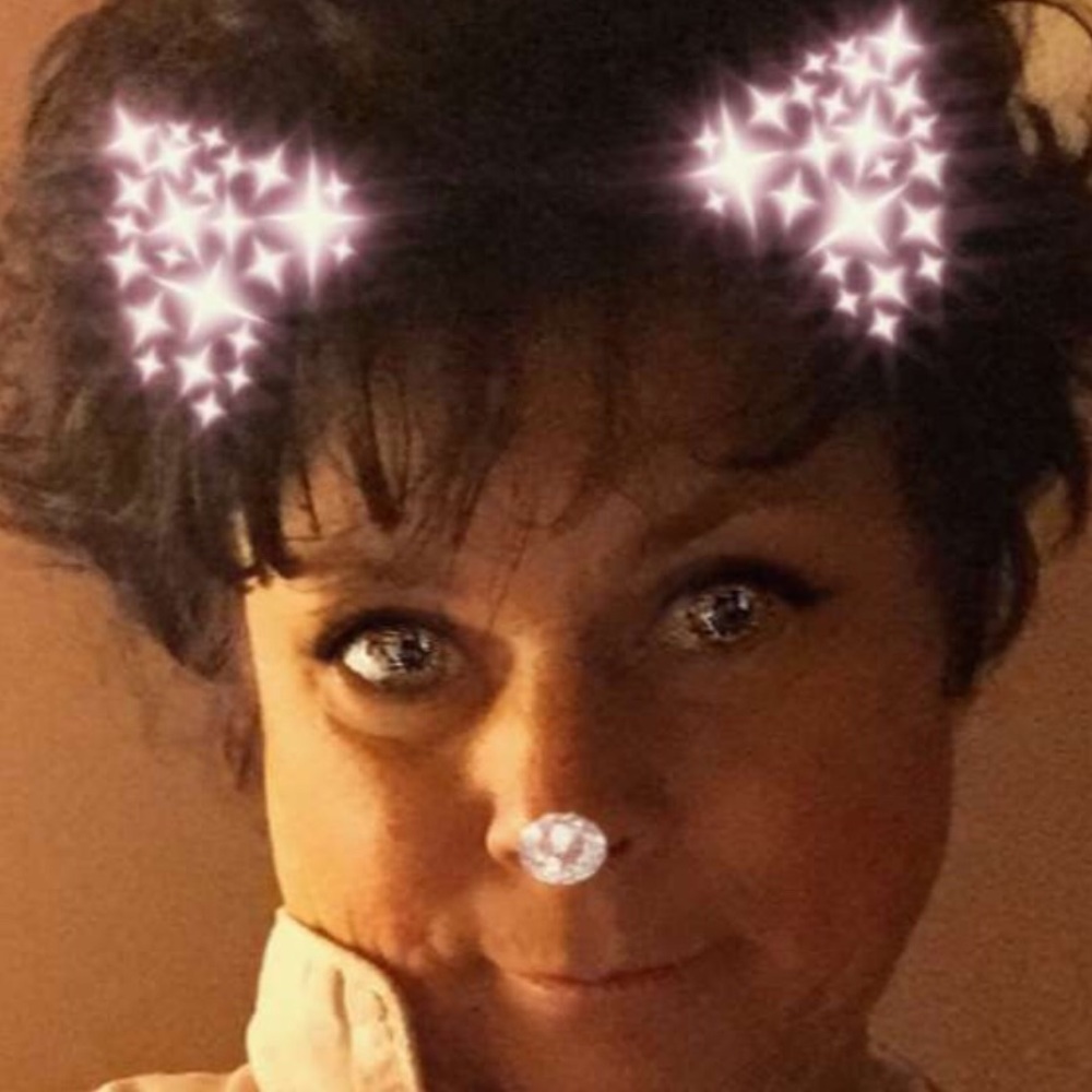 Meet your Posher, Anne