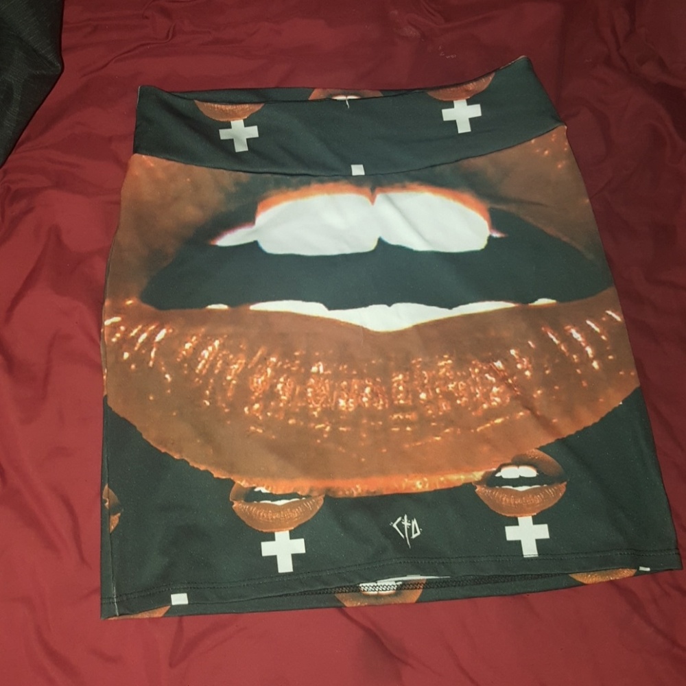 Civil mouth skirt