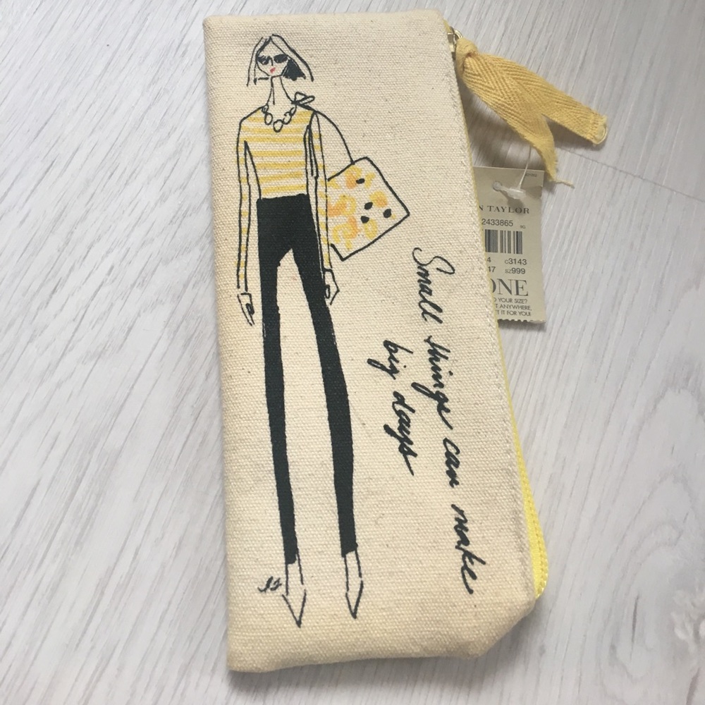Ann Taylor makeup bag