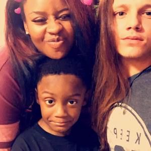 Meet your Posher, Ayrionna