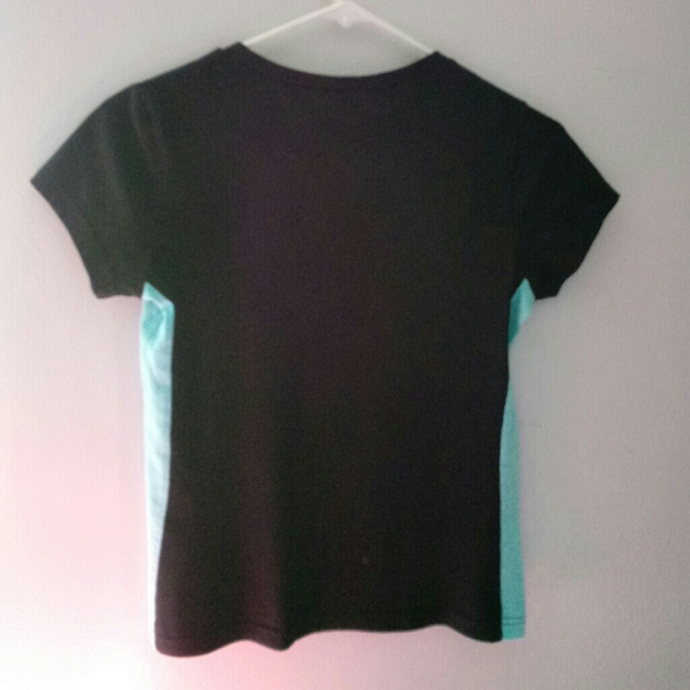 TShirt - Picture 2 of 3