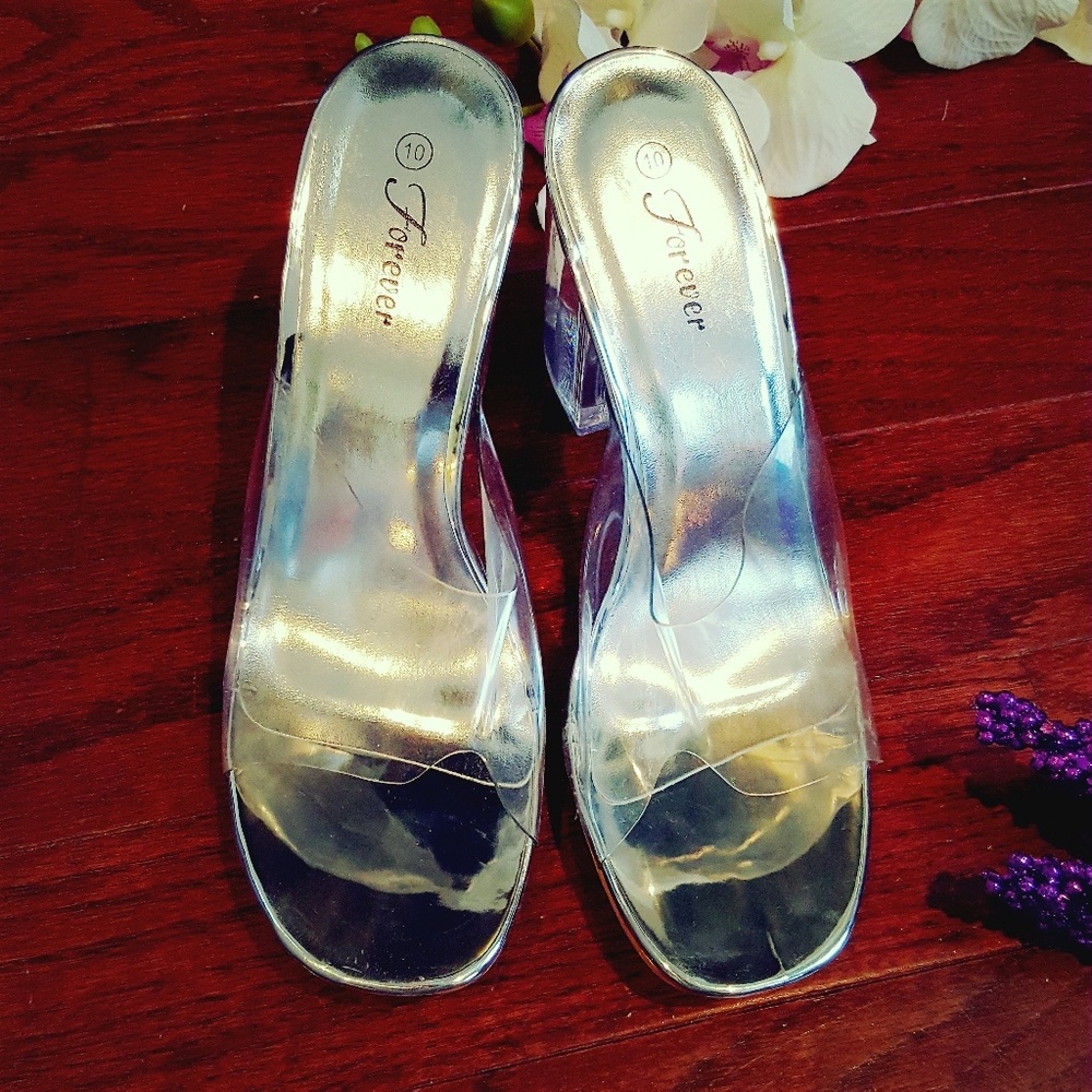 100% Clear/PVC Heels - Picture 4 of 6