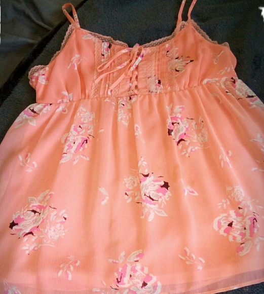 Gently Worn Spaghetti Straps Junior Tank Top - Picture 1 of 4