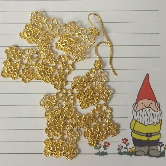 Stella & Dot Jewelry - Stella & Dot Lace Chantilly Earrings