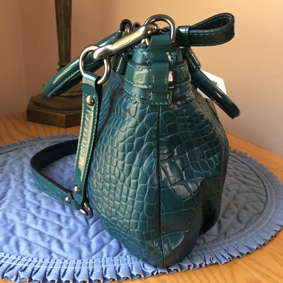 ❌SOLD❌ Coach Madison Croc-Embossed Sophia Satchel - Picture 5 of 8