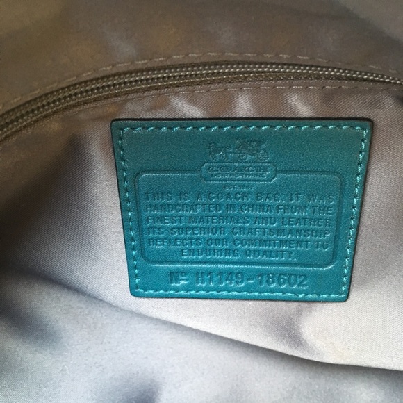 ❌SOLD❌ Coach Madison Croc-Embossed Sophia Satchel - Picture 6 of 8