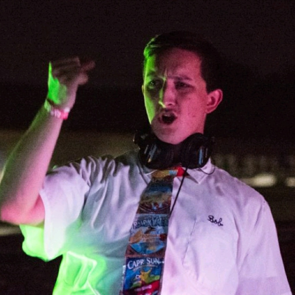 Meet your Posher, Elijah