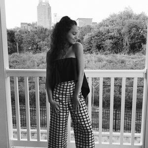 Meet your Posher, Olivia