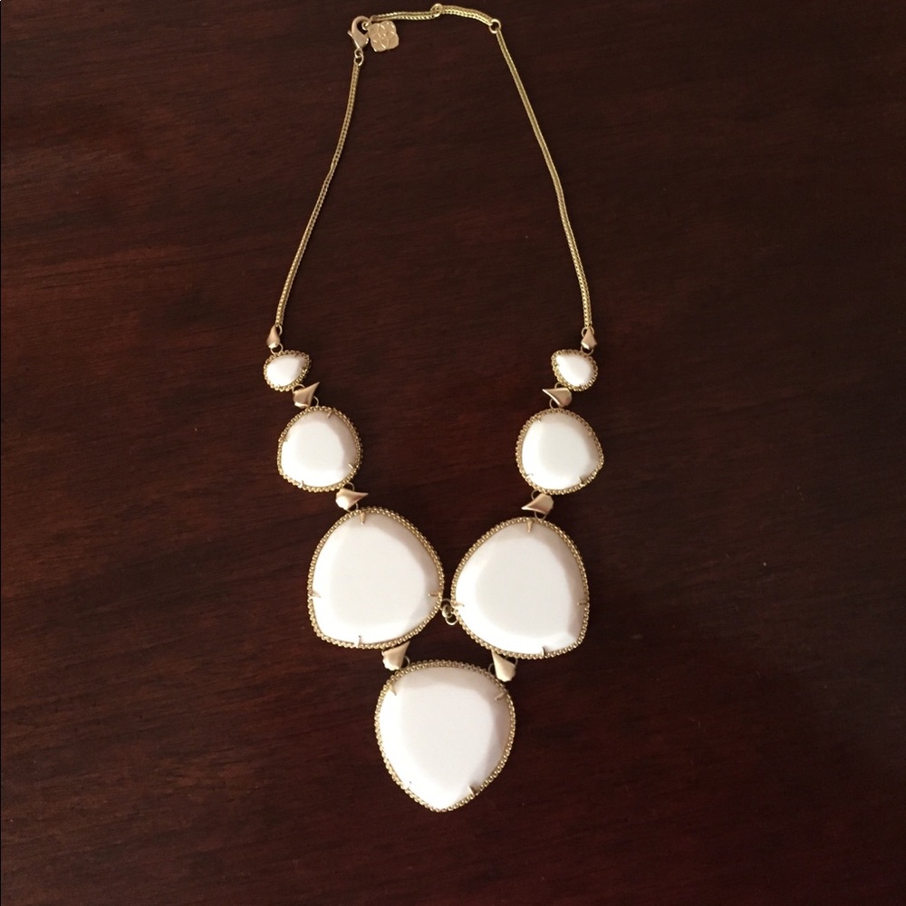 Kendra Scott White and gold necklace