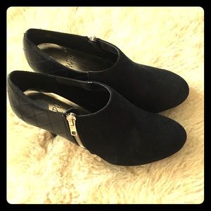 Black velvet high hells ankle shoes brand new