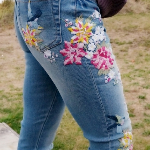 Nana Lepore jeans - Picture 3 of 4