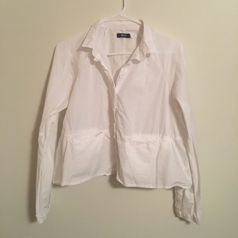 BDG WHITE COLLARED SHIRT WITH POCKETS