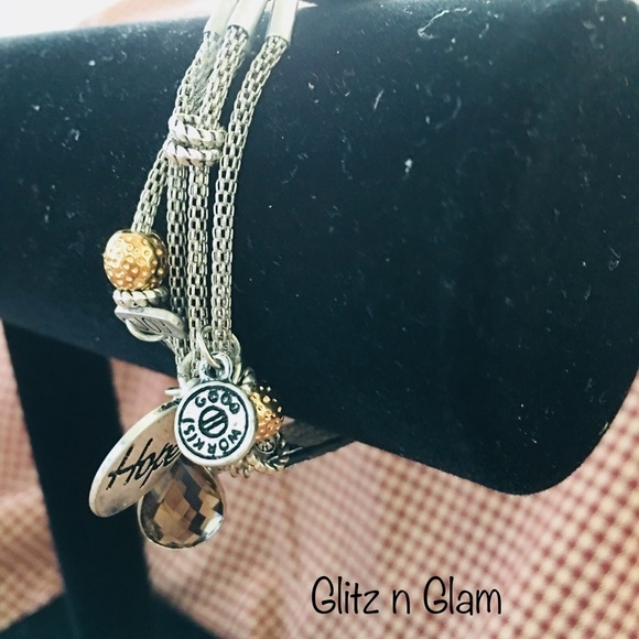 . 🚨ONLY ONE LEFT🚨..........BRACELET - Picture 2 of 7