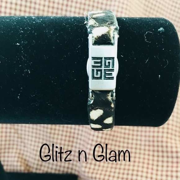 . 🚨ONLY ONE LEFT🚨..........BRACELET - Picture 4 of 7