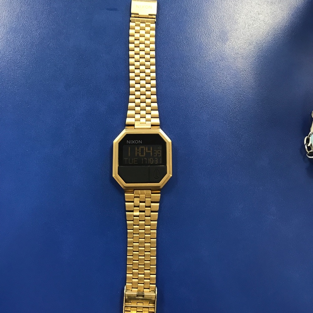 Nixon Re-Run watch normally sold for 135