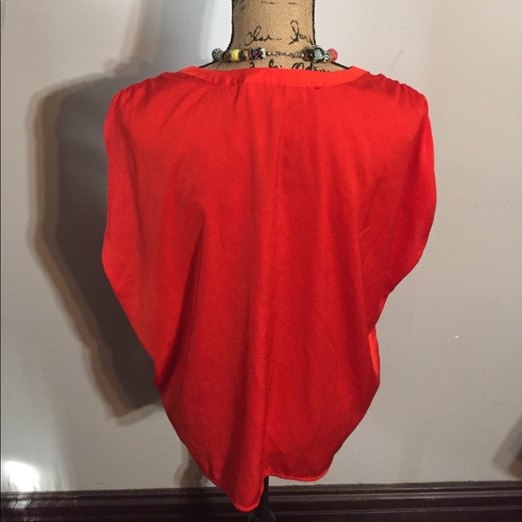 Loft Short Sleeves Blouse - Picture 3 of 4