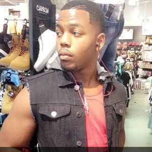 Meet your Posher, Marchelos