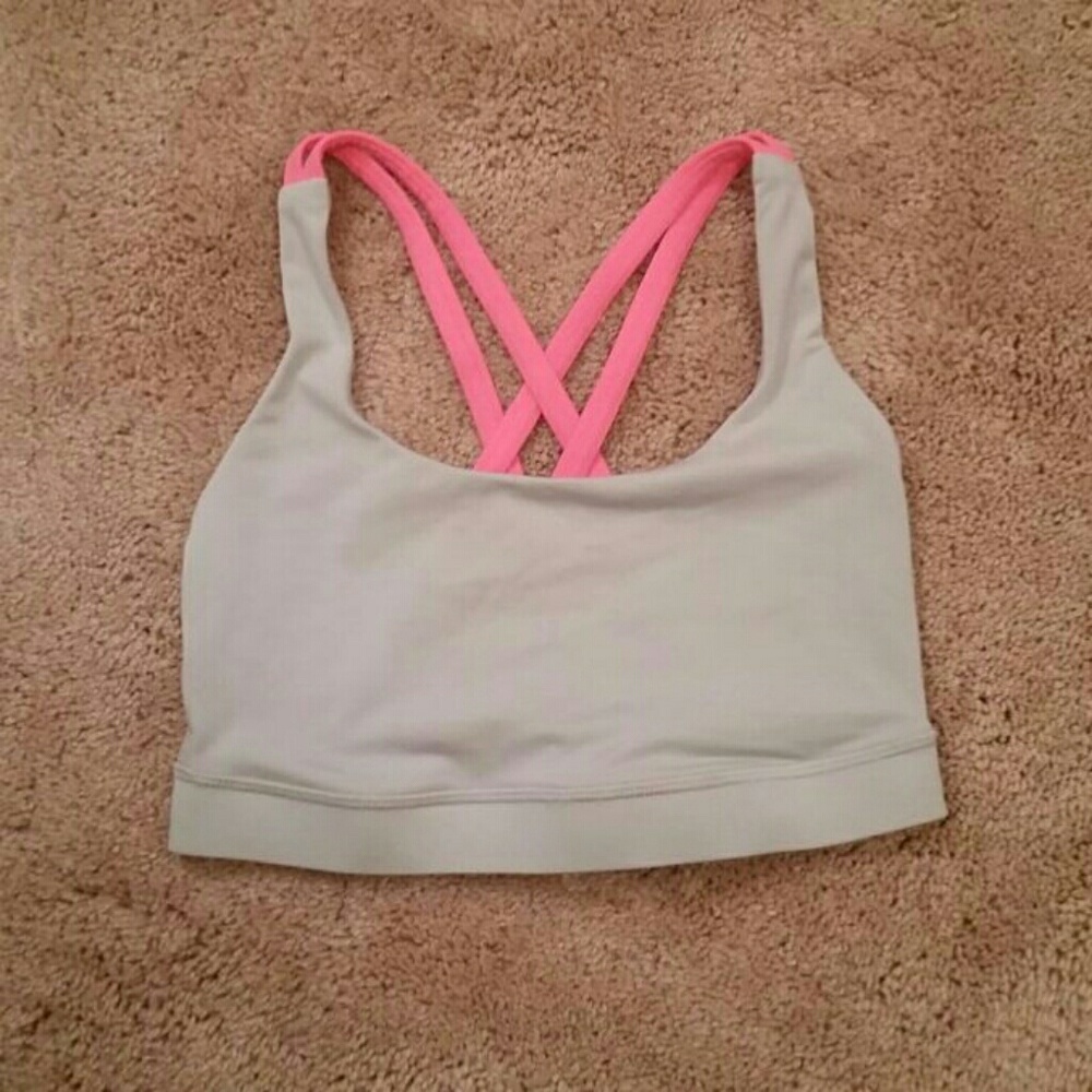 Lululemon energy bra size 4