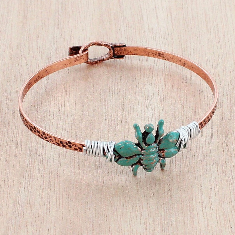 🔥CYBER MONDAY🔥Patina Bee Bangle