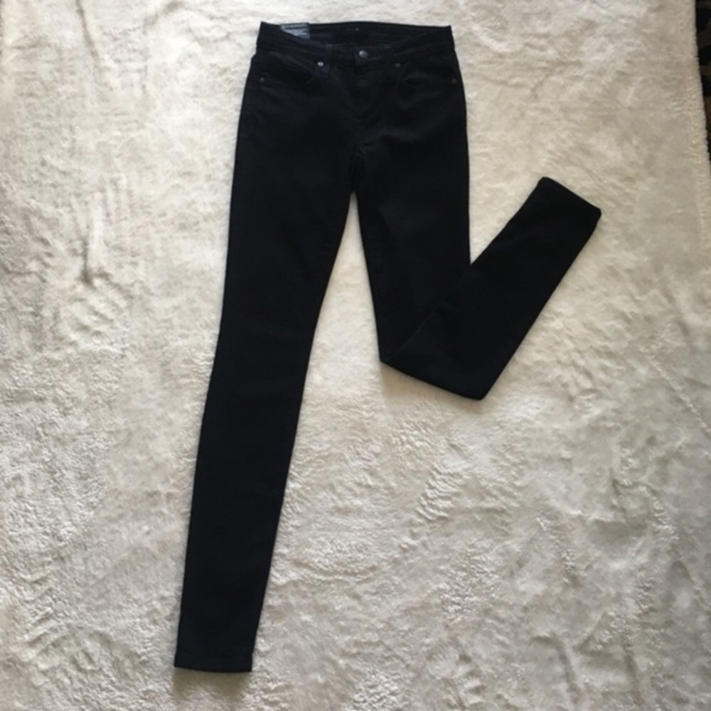 Joe’s Black skinny Jeans! Juniors 23!!!!