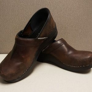 brown Dansko shoes