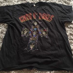 Guns and Roses Graphic Black Tee