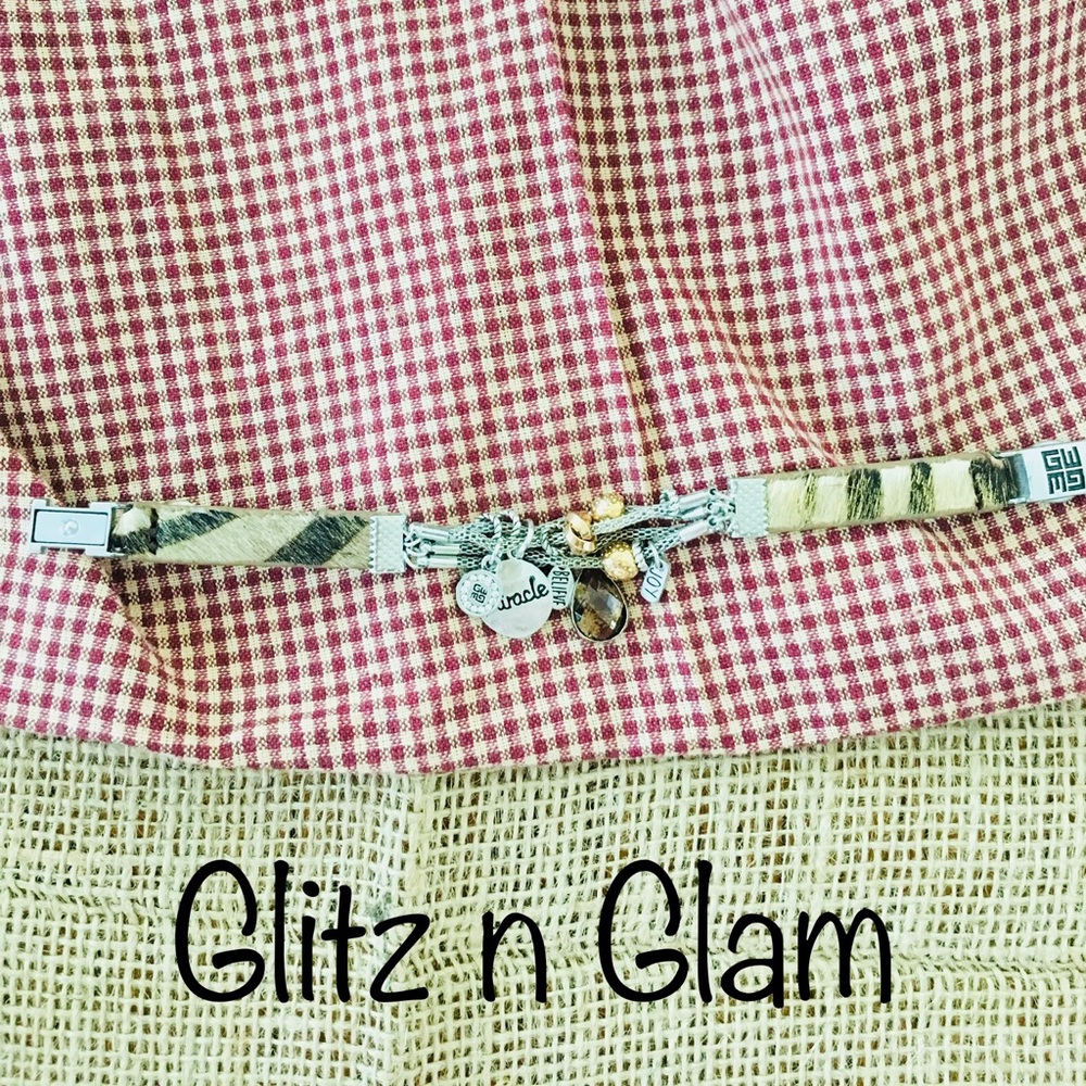 ๐จ ONLY ONE LEFT ๐จ........BRACELET - Picture 5 of 8